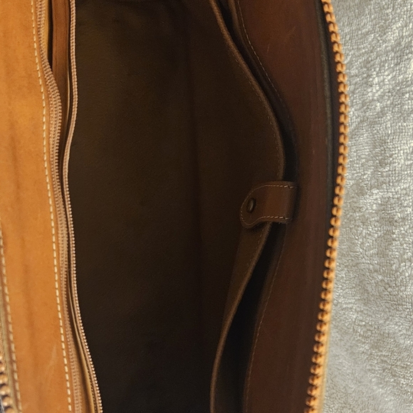 Vintage Dooney&Bourke Pebbled Leather Handbag Purse Crossbody/Double Handles - Picture 4 of 12